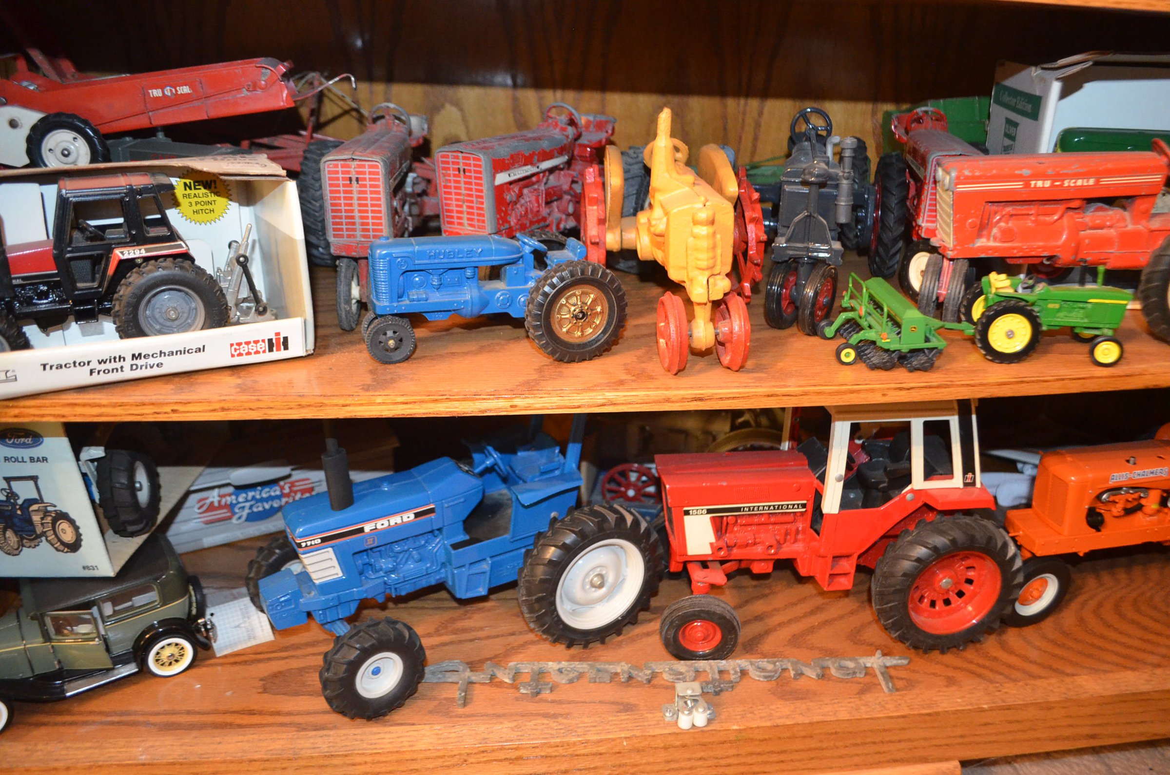 Property photo 80 - PERSONAL PROPERTY ANTIQUE & COLLECTIBLES AUCTION IN DEKALB CO., INDIANA